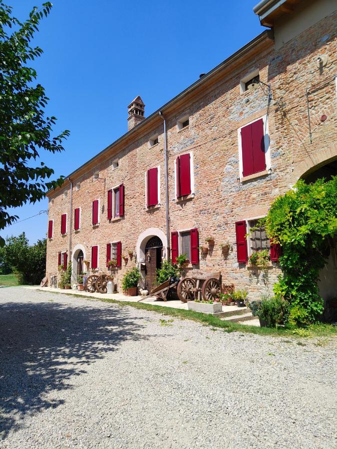 New Flowers Farm B&B Noceto Exterior photo